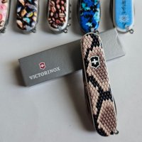 Victorinox custom модели, снимка 2 - Ножове - 41606310