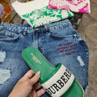 НОВА колекция дамски чехли BURBERRY налични в зелен цвят, снимка 8 - Чехли - 41136927