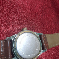 Стар механичен часовник, снимка 9 - Антикварни и старинни предмети - 36402227