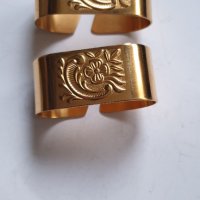 Позлатени пръстени за салфетки-2 броя, снимка 5 - Антикварни и старинни предмети - 42610073