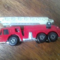 Пожарна кола на Мачбокс - Макао от 1982 година, снимка 1 - Колекции - 39906826