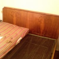 Дървена спалня с две пружини, снимка 1 - Спални и легла - 34815694