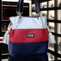 Дамска чанта 3 цвята: стил, удобство и функционалност в едно, снимка 3 - Чанти - 44920706