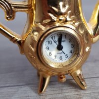 Миниатюрен кварцов часовник " LE TEMPS"-кана, снимка 2 - Антикварни и старинни предмети - 41922305
