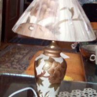 Настолна лампа , снимка 1 - Настолни лампи - 40270982
