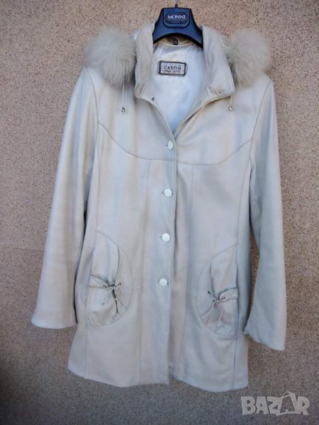 Стилни дамски палта от ествствена кожа и от еко кожи, снимка 1