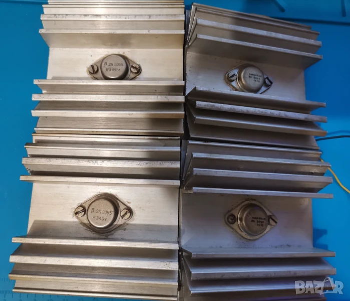 Транзистори 2N3055 с радиатори, охладители, снимка 1