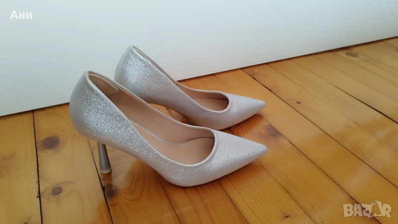 Елегантни обувки с ток 37 номер, снимка 1