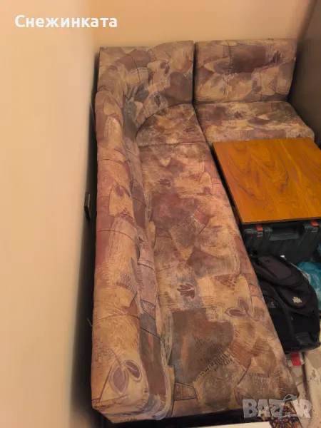 Продавам кухненски ъглов диван , снимка 1