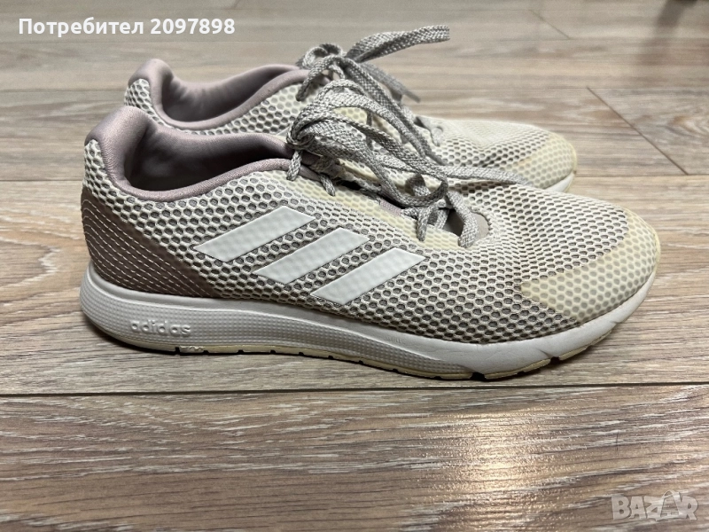 Дамски маратонки Адидас , снимка 1