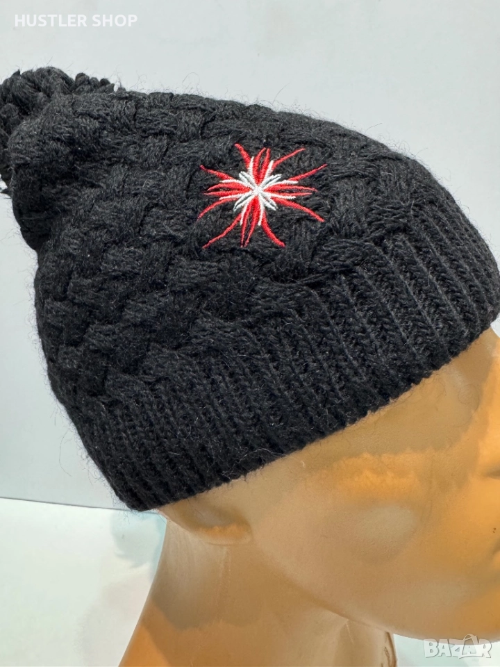 Дамска зимна шапка MAMMUT , снимка 1