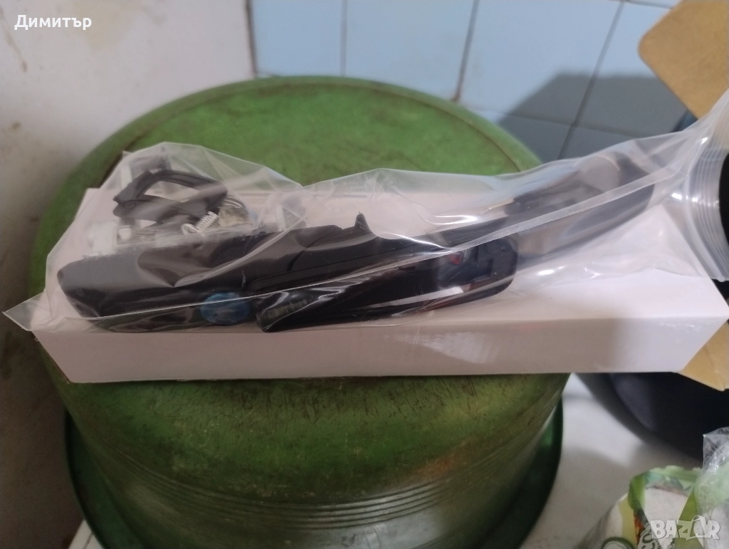 Дръжка Външна Предна Дясна За Фолксваген Пасат Б4 1995г / VW Passat B4 1995y, снимка 1