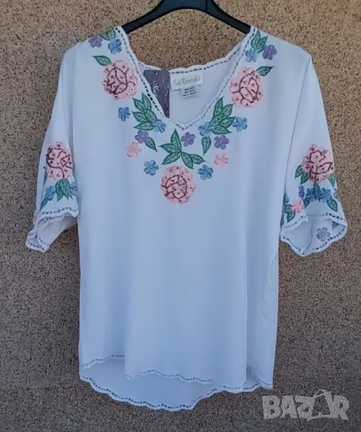 Оригинални кенарени блузи с бродерия блестящи лотори и мъниста, с битови народни мотиви., снимка 9 - Туники - 49978914