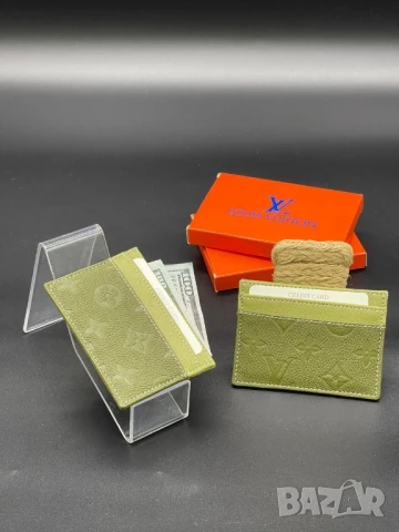 визитници calvin klein louis vuitton , снимка 10 - Портфейли, портмонета - 51302035