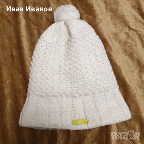 зимна шапка Adidas , снимка 3 - Шапки - 39595203