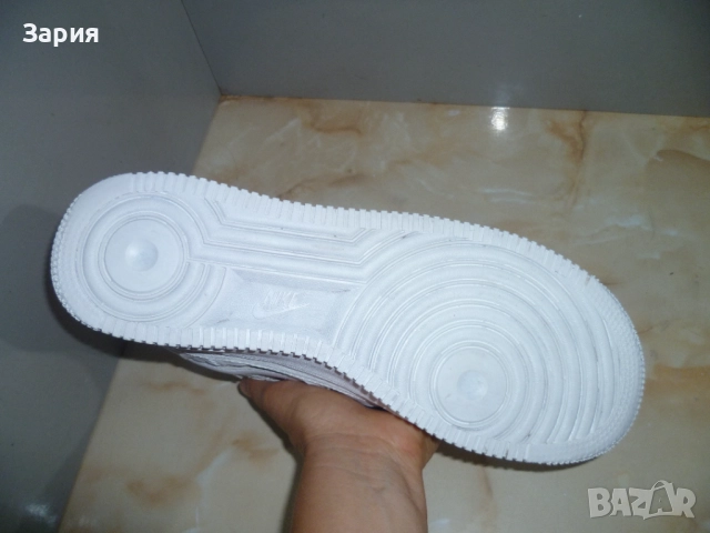 NIKE Nike Air Force Triple White №44, снимка 12 - Маратонки - 51738786