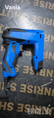 Електрически такер, снимка 2 - Други инструменти - 52866247