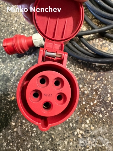 Чисто нов трифазен удължител 20м, снимка 3 - Разклонители и удължители - 52403142