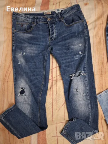 Дънки дамски 2 броя 25 лв, снимка 3 - Дънки - 47303853