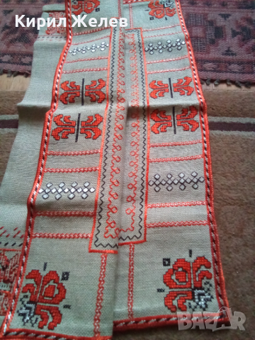 Каре бродирано 44086, снимка 7 - Колекции - 44601940