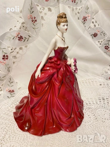 порцеланова статуетка , снимка 2 - Статуетки - 52774291