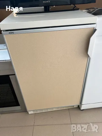Хладилник AEG-Santo с малка камера-85/60/50 см