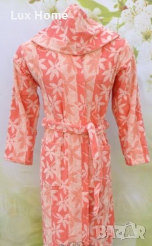 Халати на Яна Панагюрище , снимка 16 - Хавлиени кърпи - 41748462