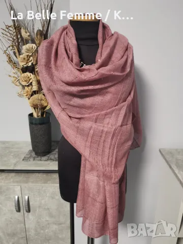 Красиви дамски шалове изработени от памук и лен и коприна, снимка 15 - Шалове - 49840497