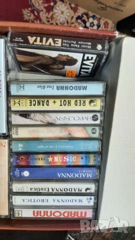 Колекция Madonna Видео и Аудио Касети и книги., снимка 5 - Аудио касети - 40327040