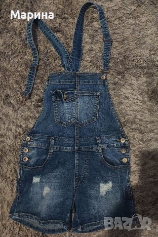 Къс дънков гащеризон