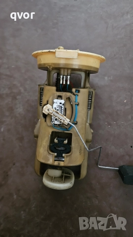 Нафтова помпа (под седалката ) бмв 320д 150 к е 46 , снимка 2 - Аксесоари и консумативи - 52958473