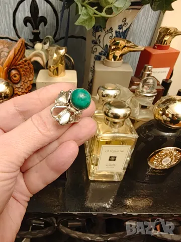 Стар сребърен пръстен с естествен малахит, снимка 7 - Пръстени - 48604401