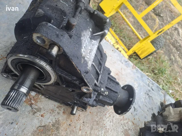 раздатка за Hyundai Tucson 2.0 CRDI, снимка 4 - Части - 54167992