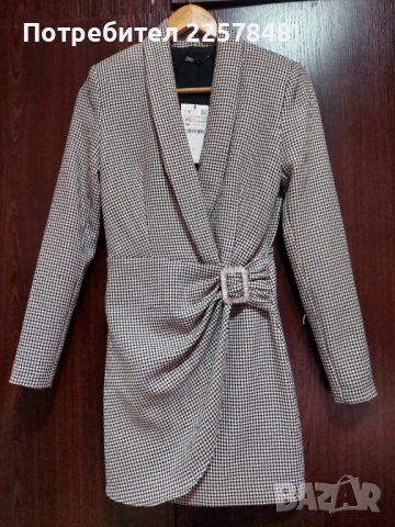 Нова рокля Зара