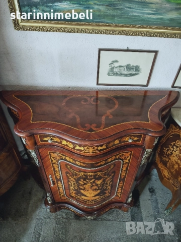 Бароков шкаф с интарзия , снимка 2 - Шкафове - 50271592