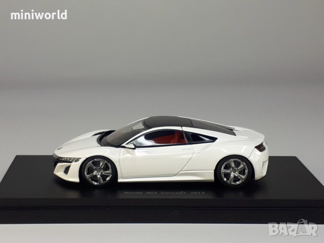 HONDA NSX 2013 - мащаб 1:43 на Ebbro моделът е нов в PVC дисплей-кейс, снимка 3 - Колекции - 52248449