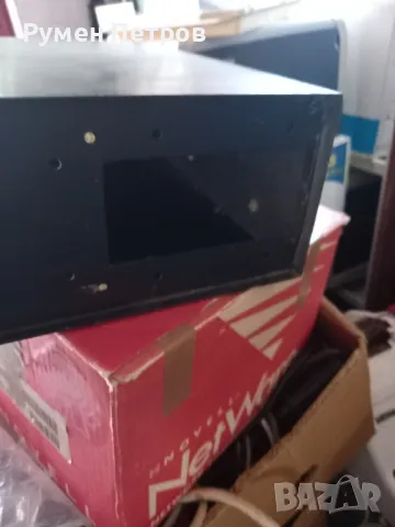 Метална кутия., снимка 2 - Други ценни предмети - 47385478