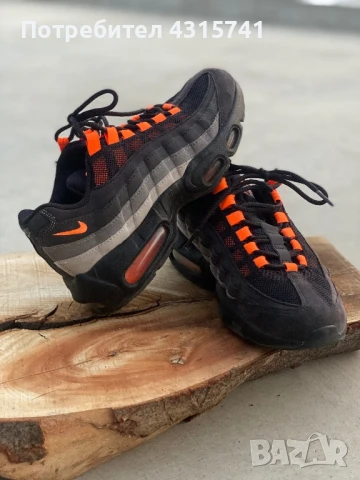 Обувки Nike-36,5, снимка 3 - Детски обувки - 51141054