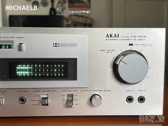 Продавам касетъчен дек AKAI CS-MO2, снимка 3 - Декове - 56325926