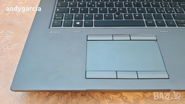HP ZBook 17 DreamColor/Intel Core i7-8750H/NVidia Quadro P5200 16GB/32GB RAM/512GB SSD NVMe, снимка 8 - Лаптопи за работа - 53522329