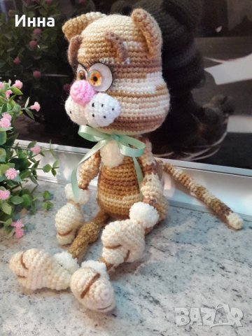 Котенце Мурзилка, Плетена играчка, Ръчно изработена, Перфектен подарък, снимка 9 - Плюшени играчки - 39335358