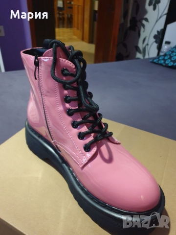 Розави боти, снимка 2 - Дамски боти - 36033605