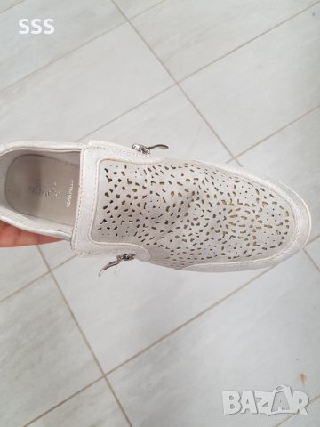 Обувки, снимка 4 - Дамски ежедневни обувки - 41601190