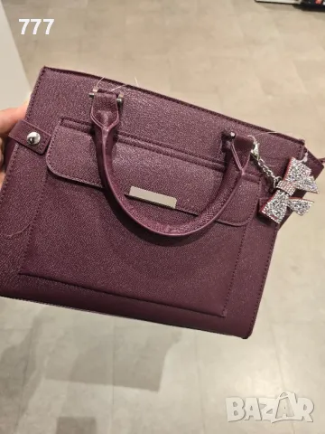 дамска чанта 