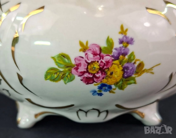 Бижутерка с флорална декорация и 3Д рози KPM, снимка 6 - Други - 52817531