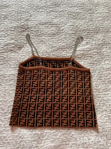 Fendi, Wang и Nike маркови бюстиета, снимка 2 - Корсети, бюстиета, топове - 56083665
