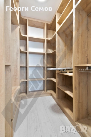 Тристаен апартамент в саниран блок в ж/к Изгрев , снимка 12 - Апартаменти - 53868676