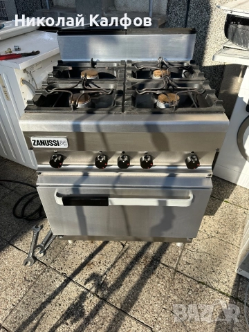 Професионална газова печка Зануси/Zanussi, снимка 9 - Обзавеждане на кухня - 52933491