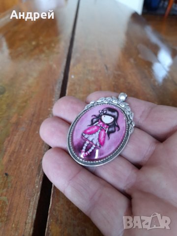 Стара висулка за колие #4