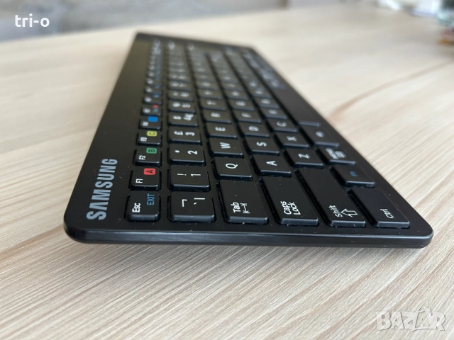 Samsung безжична клавиатура за смарт телевизор, снимка 3 - Стойки, 3D очила, аксесоари - 51786674